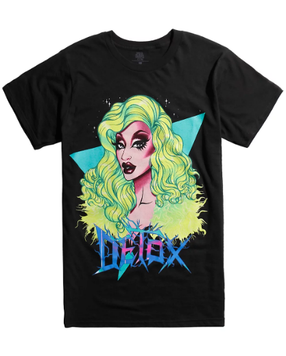 hot topic drag queen